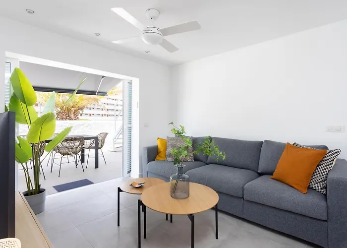 Villa Urbania Atico Deluxe By Sunkeyrents