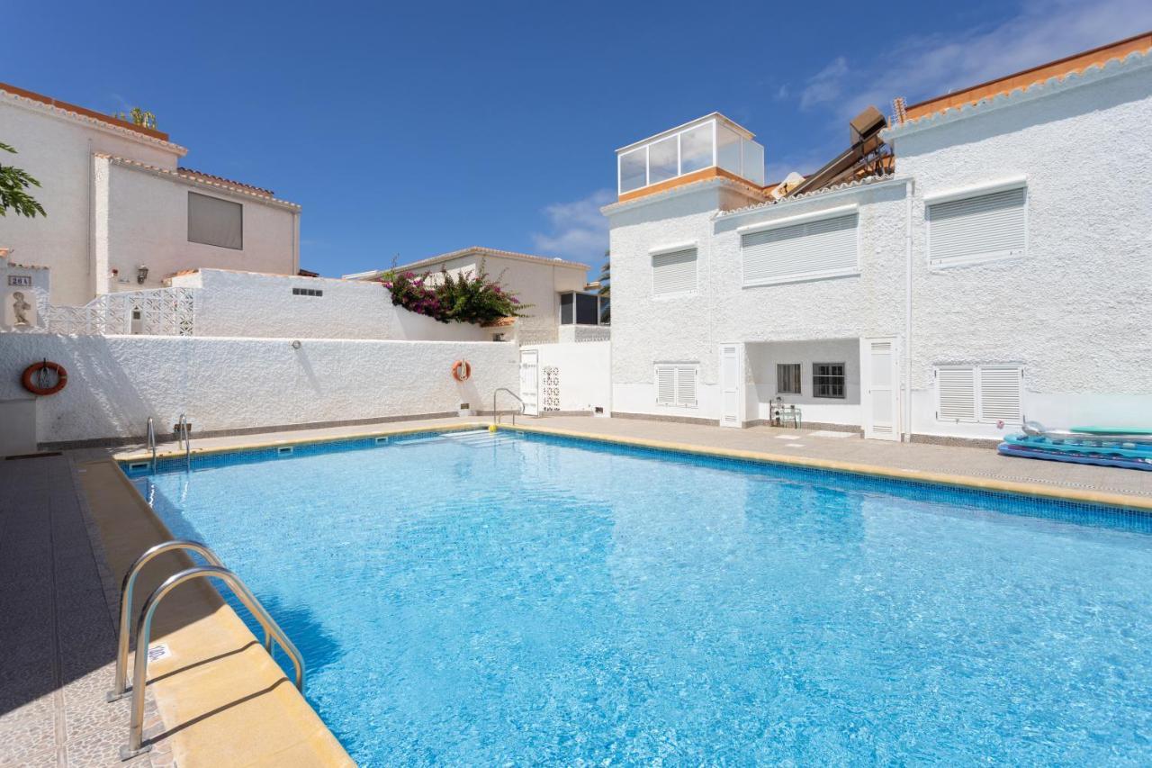 Villa Urbania Atico Deluxe By Sunkeyrents